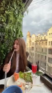 Delicious food and drinks tastes even better when my servants pay for