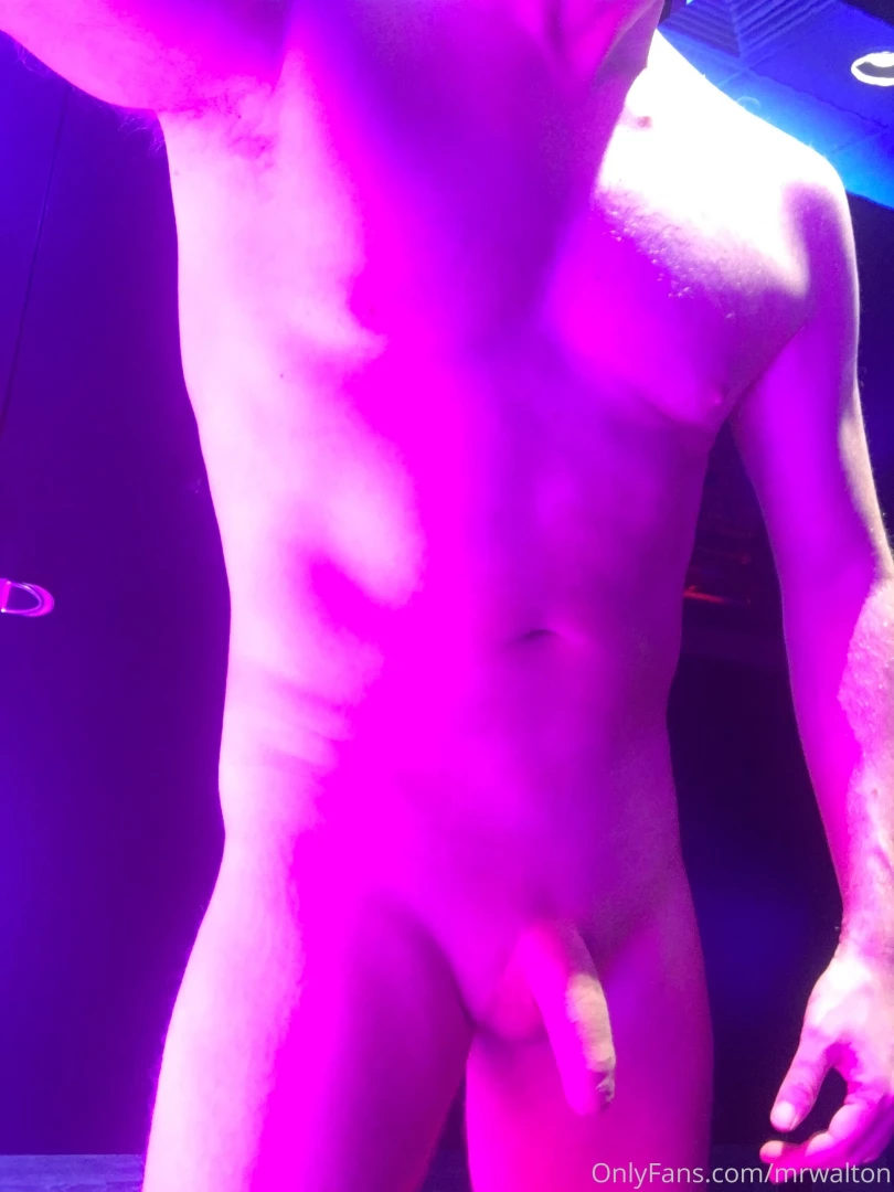 Saying goodnight with a sunbed photo dump part 3 