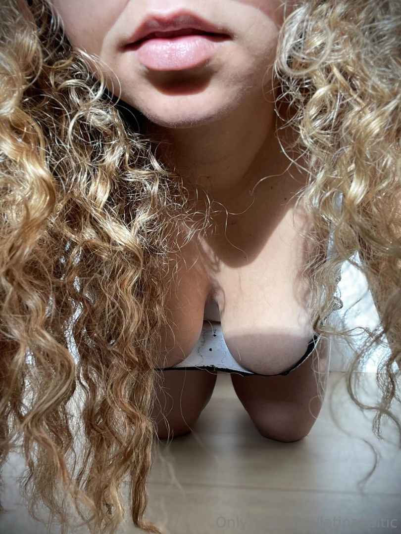 Getting closer to the weekend and i m crawling closer to something 