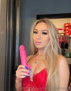 Papi tip me 20 and tell me two things you want to see i ll send right part 96