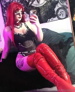 Buff vampire girlfriend yes or no 0 part 1