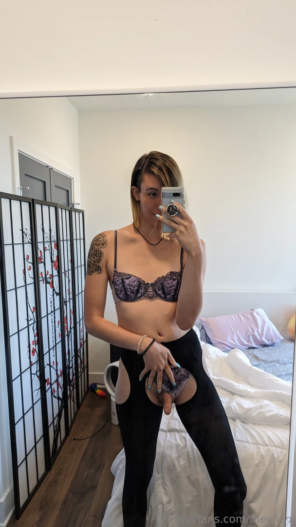 Got a new lingerie set these crotchless tights and i ve been enjoying part 2 