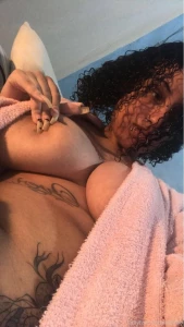 Como tem homens ca ando nudez expl cita minha em grupos de wpp e part 2