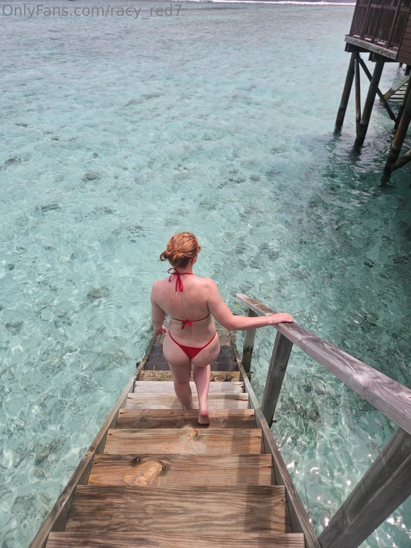 The red swimsuit is my fave part 4 