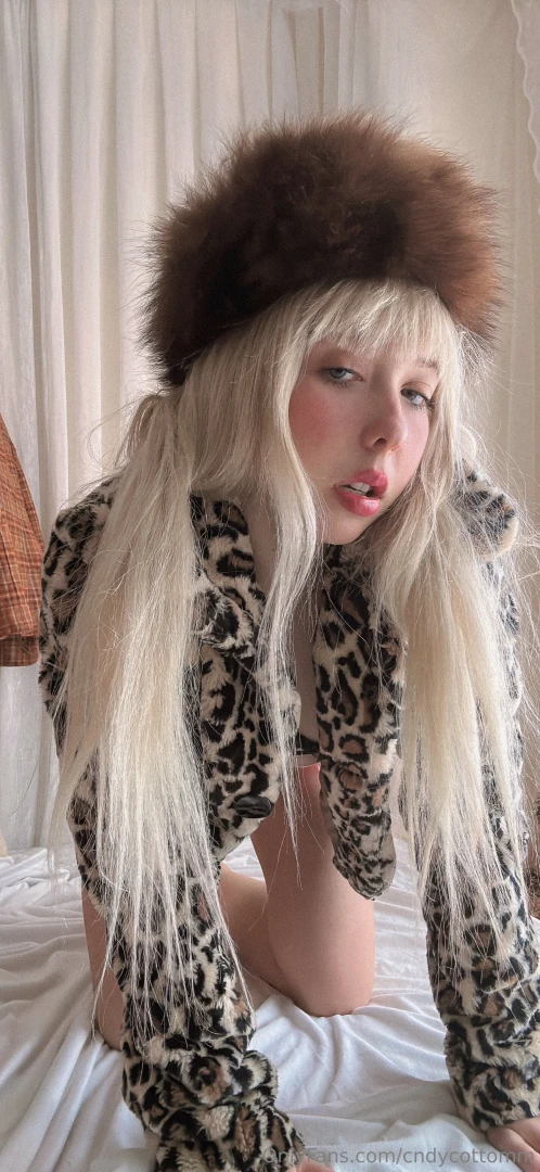 I feel so wild with this look rawr 