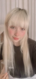 I don t like to show my face with the color of my eyes but i looked part 1