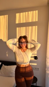 Catching the last rays of sunshine of this fall and even the cold is