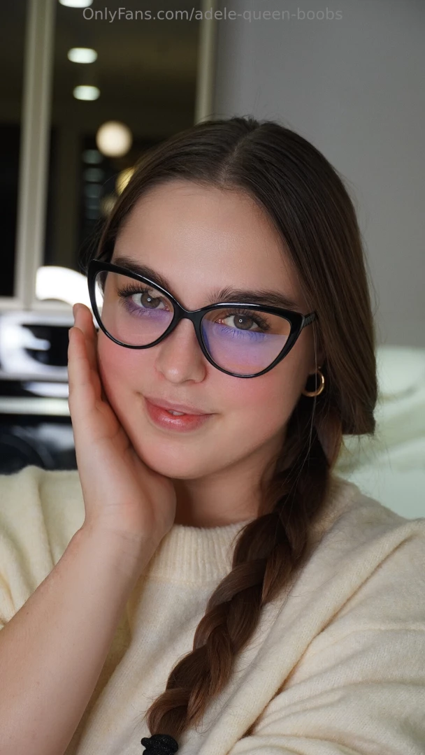 Tell me do you also feel the air heat up when our gazes cross 