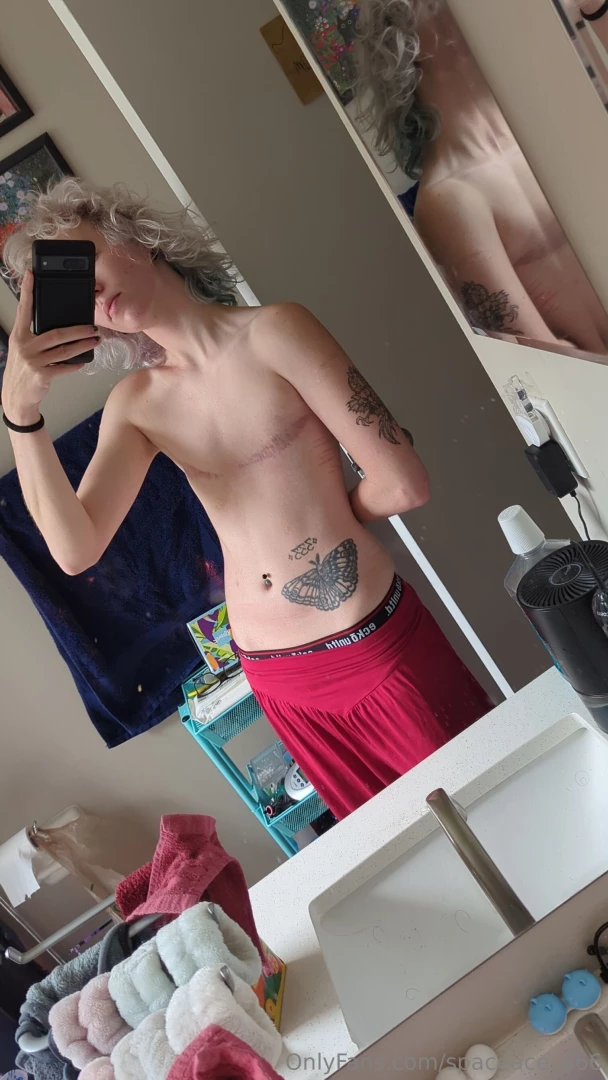 Hello lovelies apologies for my absence convention season usually 