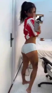 What would you do with this booty don t be shy i wanna know