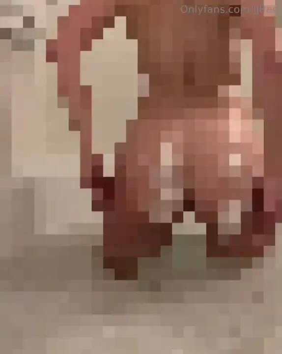 Some slow-mo content for you 