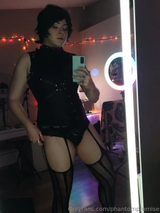 Did a commission and felt very sexy in the requested outfit so thought