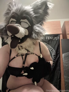 Hmu if u would like some content