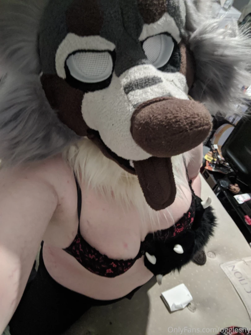 They are in need of a face to bury in them part 1 