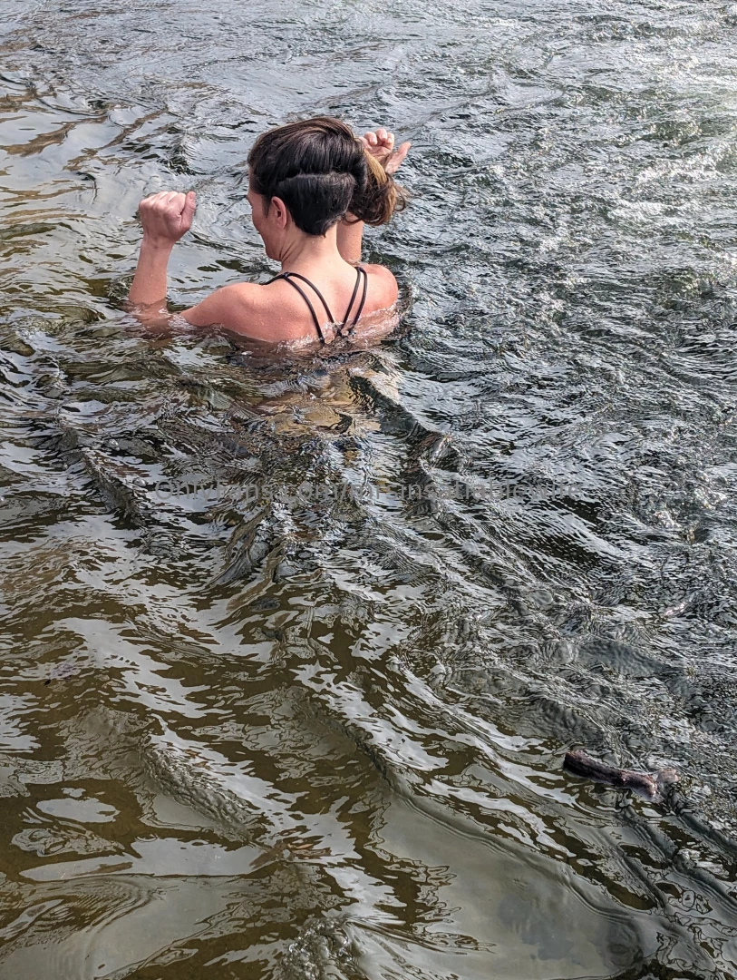 I did a cold plunge yesterday it was 35 and sunny and it felt so good part 4 