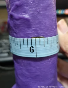 I present to you thanos dildo