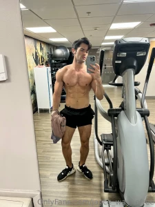 Looka my tiddiessssss