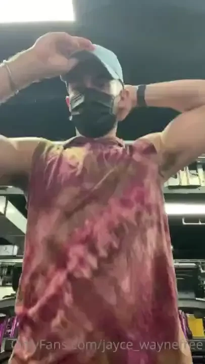 Completed mile number six today would you watch me while i video 