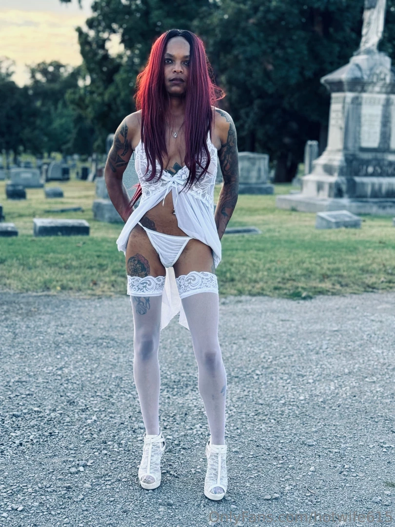 There was something thrilling being dressed like this in a public 