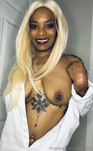 A small compilation of some of my favorite tittie tuesday pics part 6