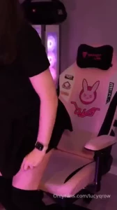 Hmu in dms if you think i should move my hands