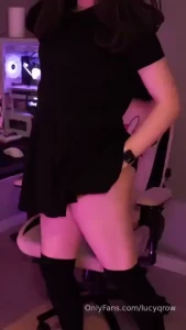 Should i show you how hard i am right now