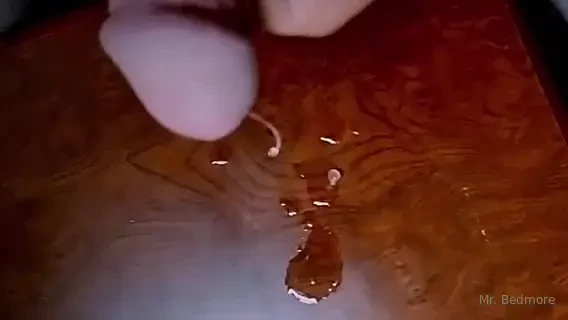 Gooned myself a few gasms in the hotel room 