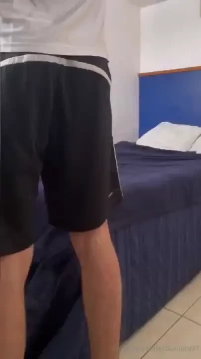 Rent una habitaci n de airbnb el anfrition me recibi se me insinu y 