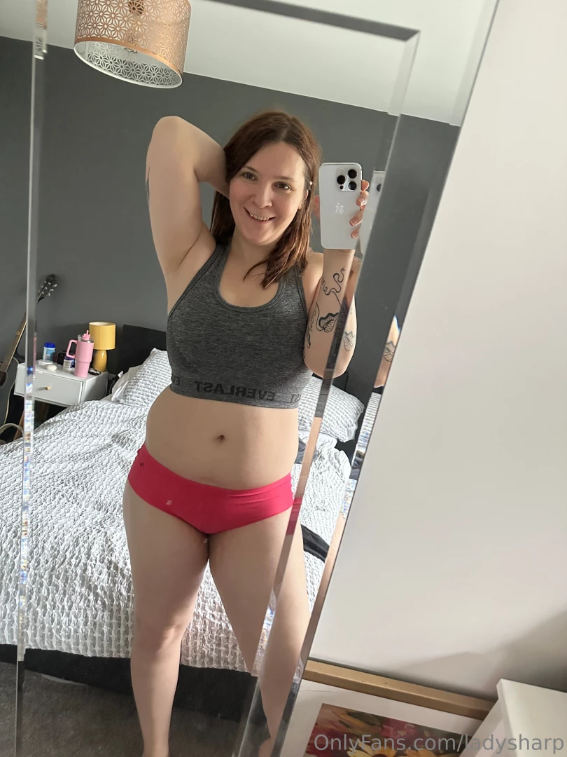 Feeling cute just getting dressed for morning yoga 