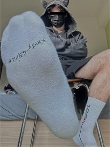 Hey to my socks lovers if like me you like sexy socks come give me part 5