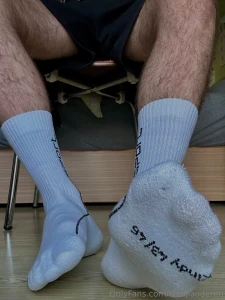Hey to my socks lovers if like me you like sexy socks come give me part 4
