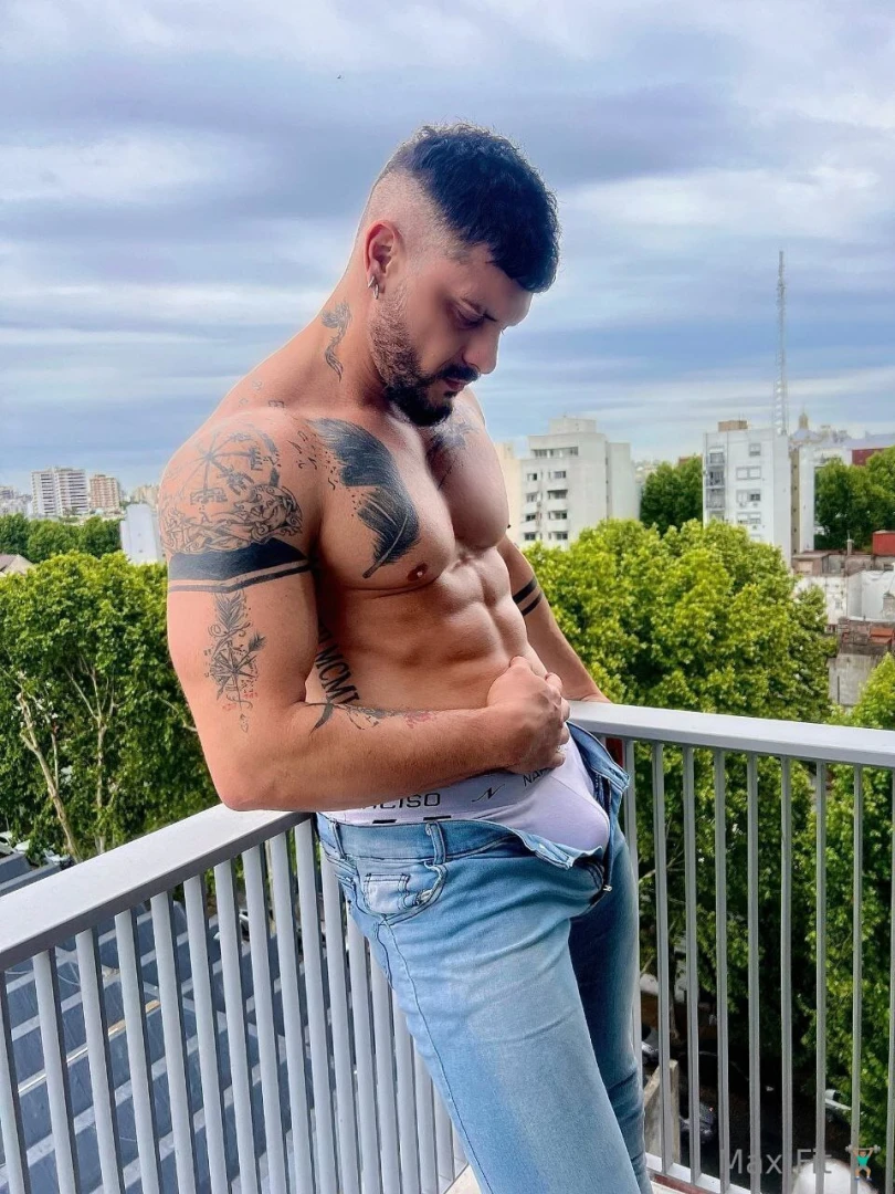 My friend is waiting for you online gt gt rodrigojaraok gt gt part 2 