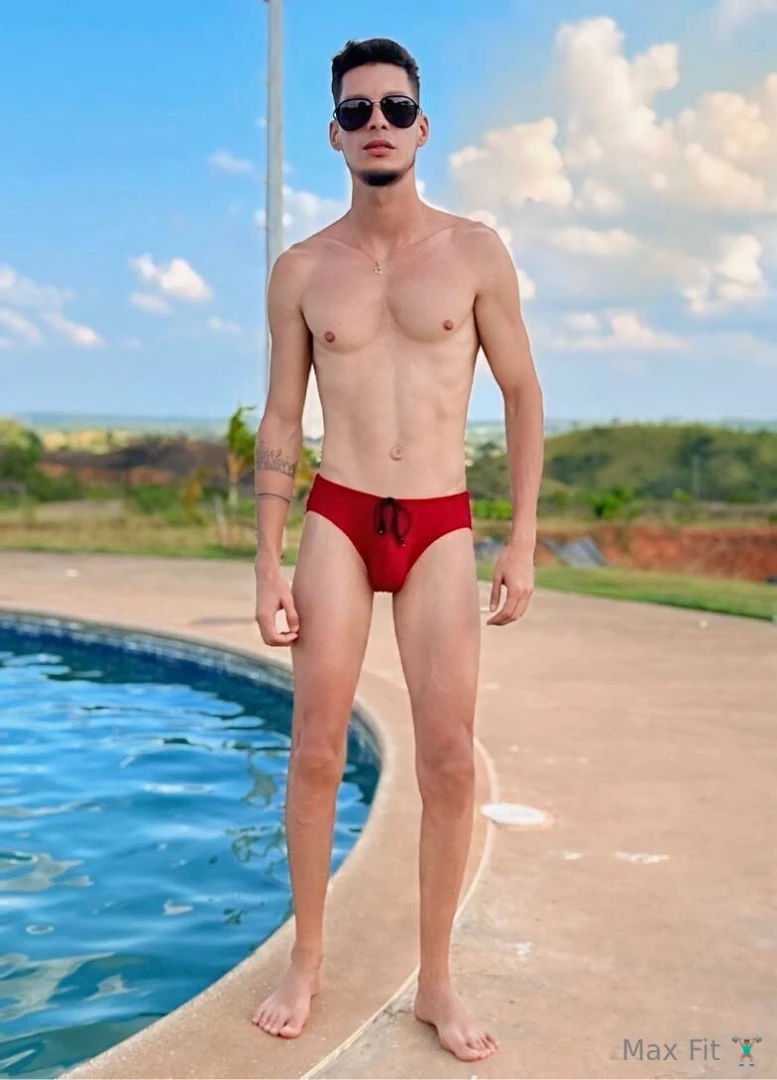 Have you ever been with a power bottom before hotlatinjames is a horny 