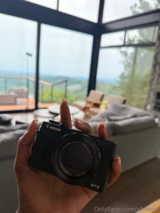 Catches me doing bad things in high definition