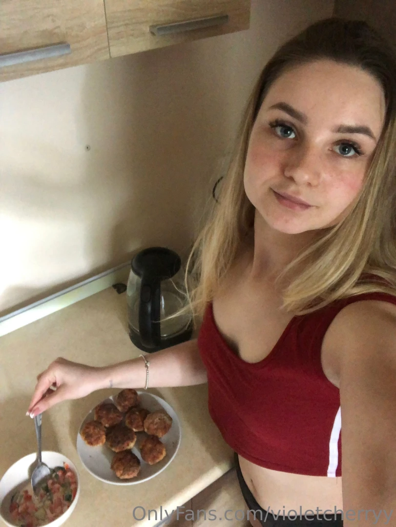 I love cooking what s your fav meal dm me 