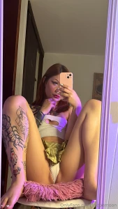 The type of pics i send you while you re at work part 1