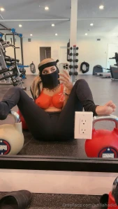 Does the gym get anyone else h rny af part 1