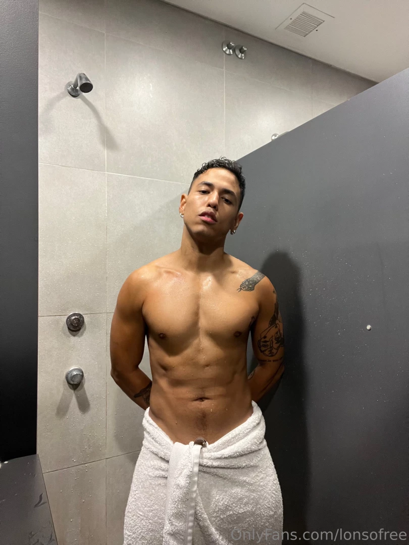 Making new content rn should i make a vid for you 