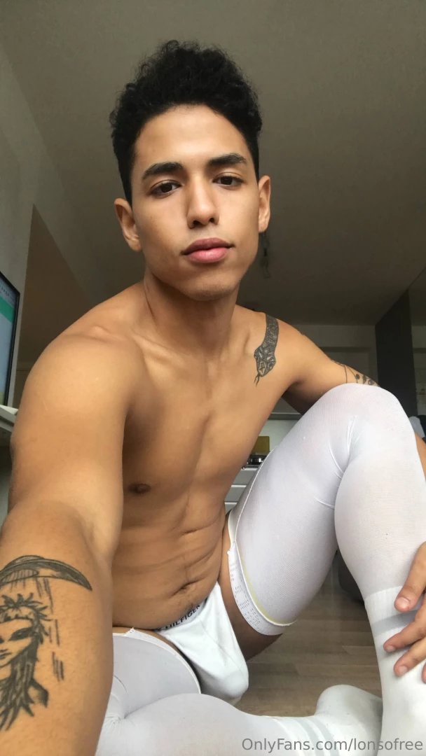 How do i look in these long tights part 2 