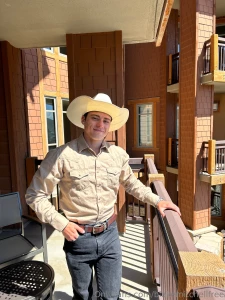Just a cowboy but i m ready to break some rules for you