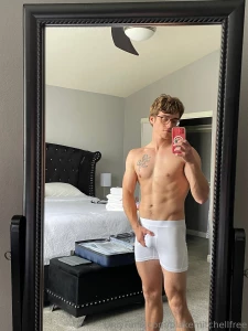 I need a helping hand anyone