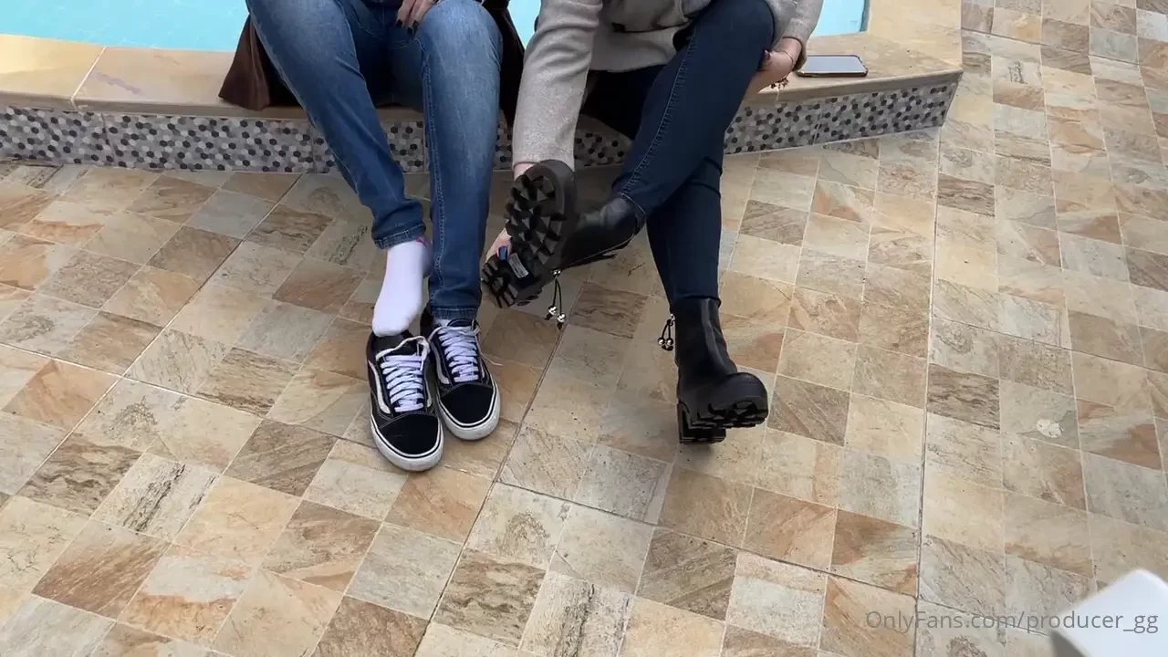 Grazigoddess and mistressnara having fun and enjoying good music i 