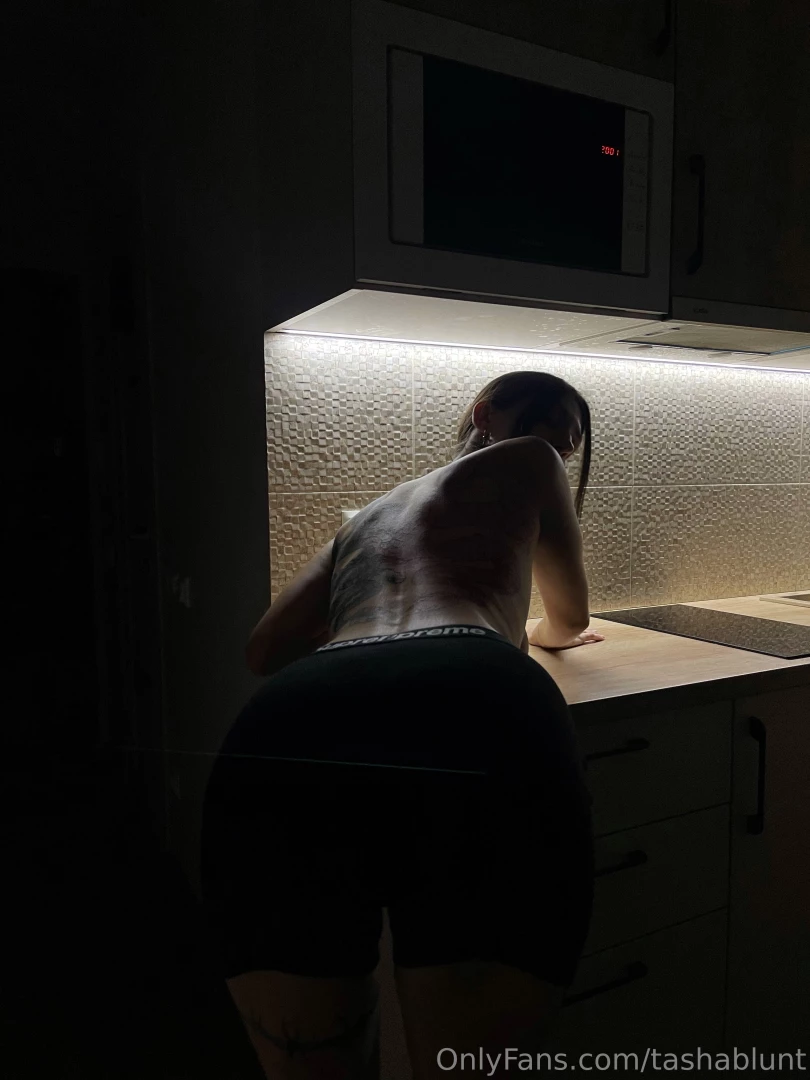 My ex says i m so hot that i even burn food part 1 