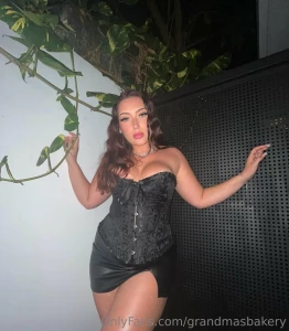 How do you like me in black part 2