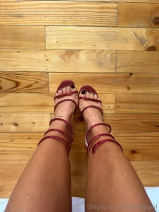 Throwback to the black nails how sexy are these heels part 1