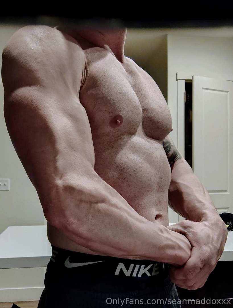 Putting on some pounds for you guys 