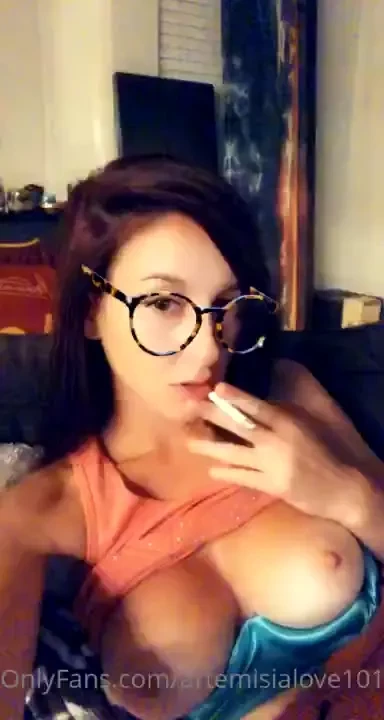 Smoking watching a scary movie by myself and gettind horny 