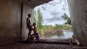 Found a nice secret spot on a hike part 1