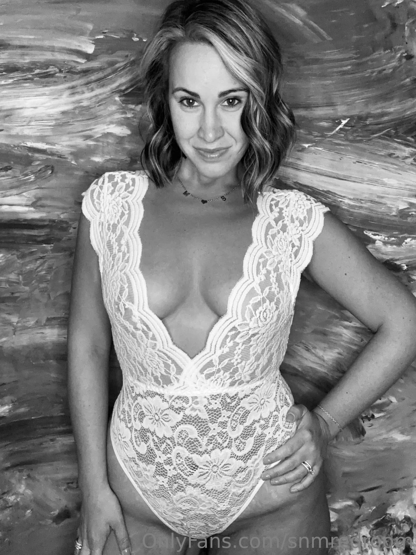 30 min left in the day but i made it happy monochrome monday 