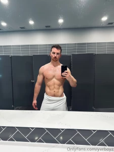 Hi guys chest pump was real today part 2